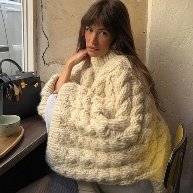 OVERSIZED KNIT PULLOVER